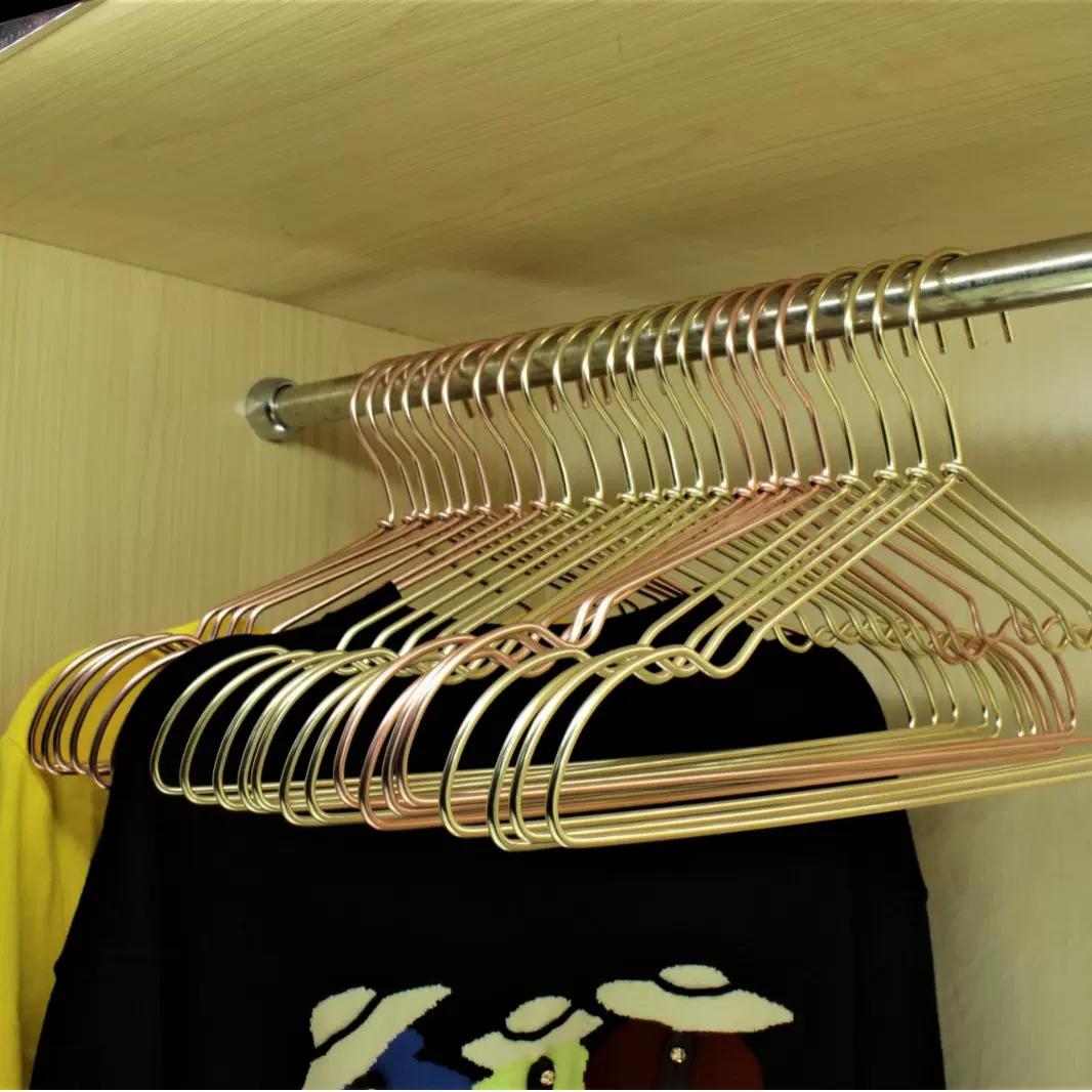 衣架铝合金衣架无痕衣撑家用衣挂金色衣架金属衣架
