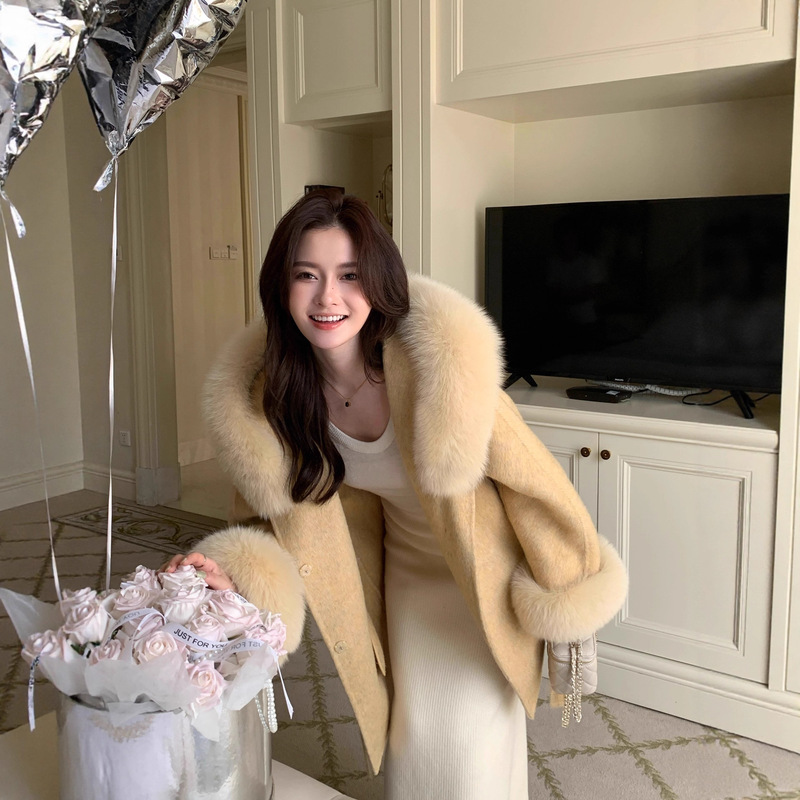 2025 Snow Mountain Coat Winter Hooded Large Fox Fur Collar Woolen Coat High-End Double-Sided Cashmere for Women