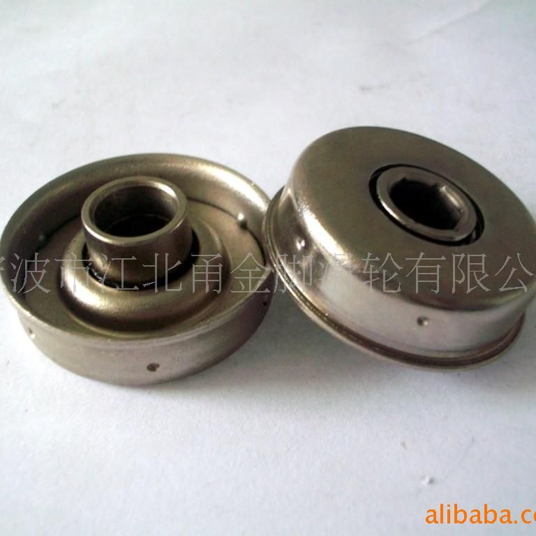 厂家供应多规格滚筒轴承 圆形五金配件 流水使用滚动冲压轴承