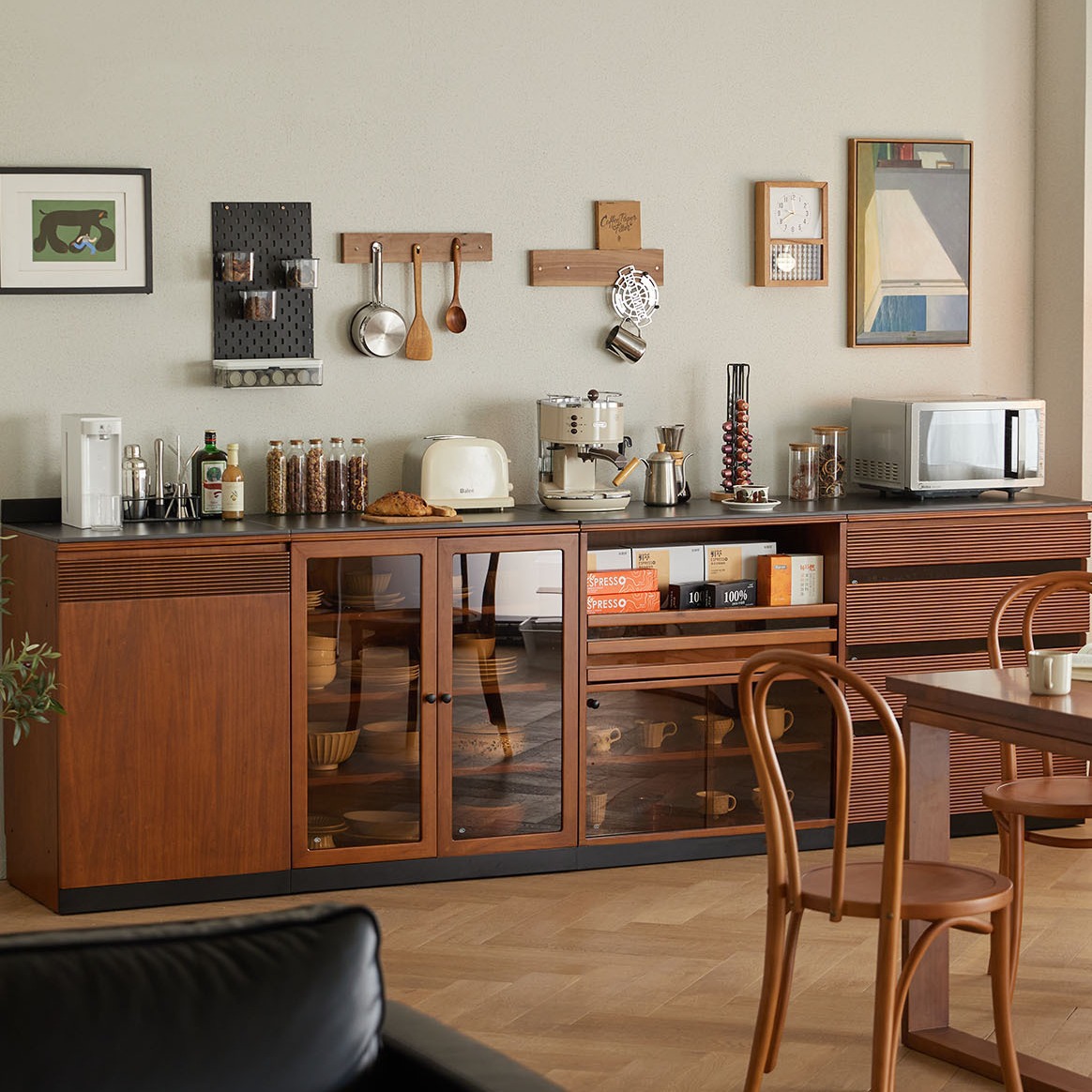 北欧实木餐边柜 家用小户型靠墙多功能岩板操作台厨房中古储物柜