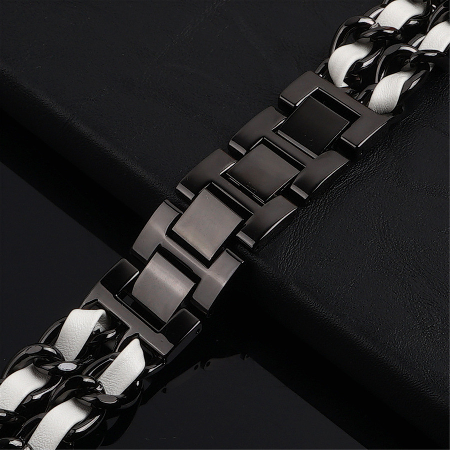 화이트 가죽 + 블랙