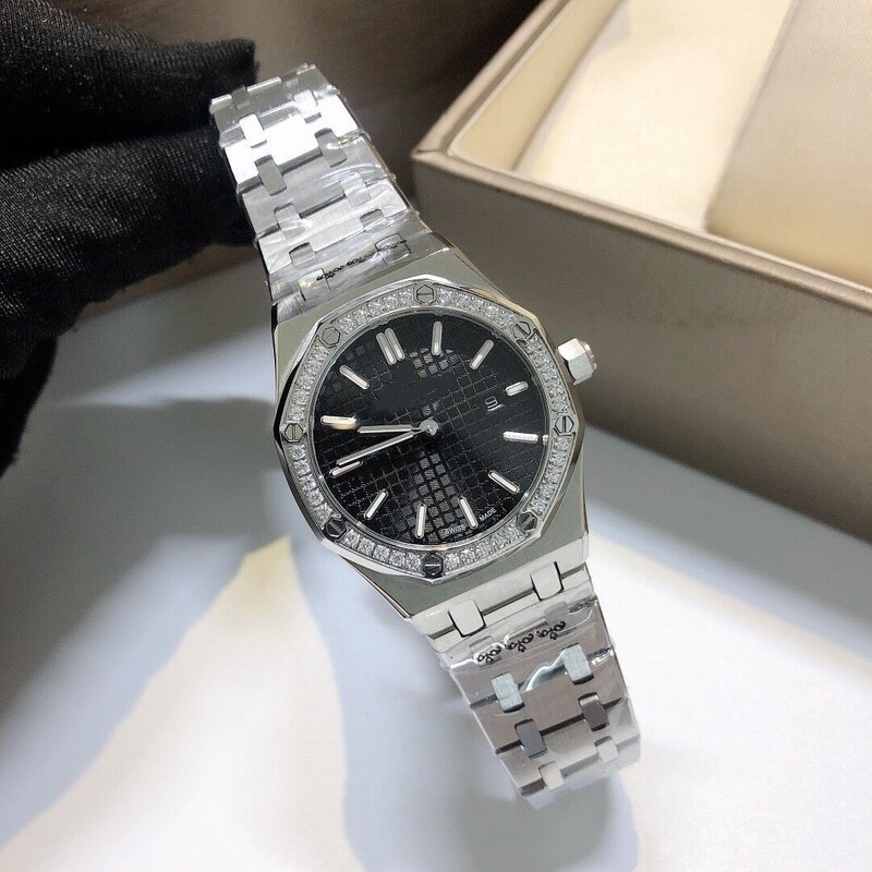 Explosive Reengraved Exquisite Love Home AP Rubber Royal Oak Swiss Quartz Ladies Watch Fashion Steel Drill Ring