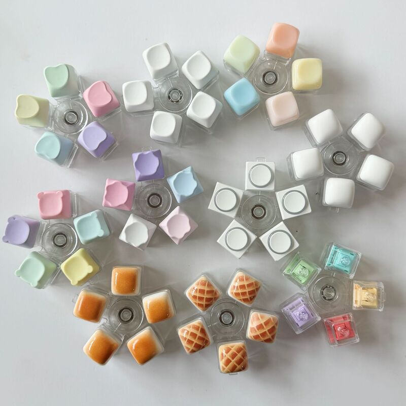 Macaron Color Series Rotating Button Stress-Relief Toy Keychain, Glowing Stress-Relief Gadget, Creative Backpack Pendant Macaron Color Series Rotating Button Stress-Relief Toy Keychain, Glowing Stress-Relief Gadget, Creative Backpack Pendant