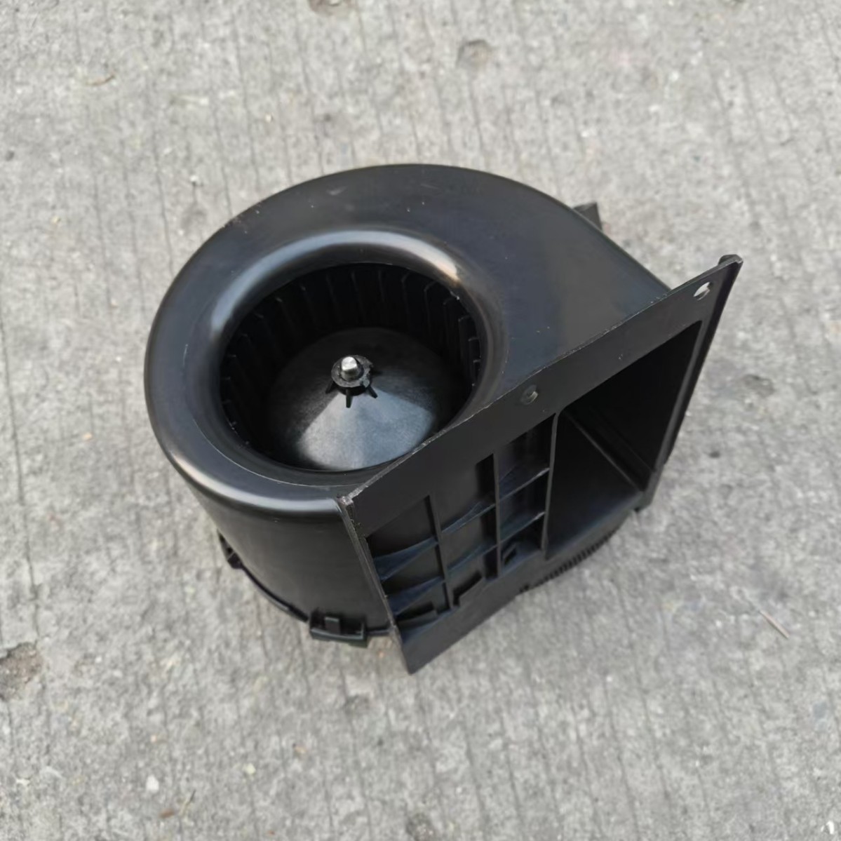 Applicable to John Deere automotive air conditioning compressor blower AL110881 AL173961 AL214942