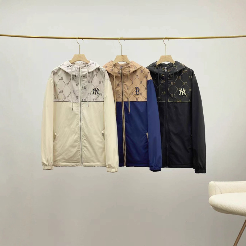 2024 Autumn and Winter New M*B Men's and Women's Retro Diamond Monogram Thin Velvet Hooded Jacket Versatile 1