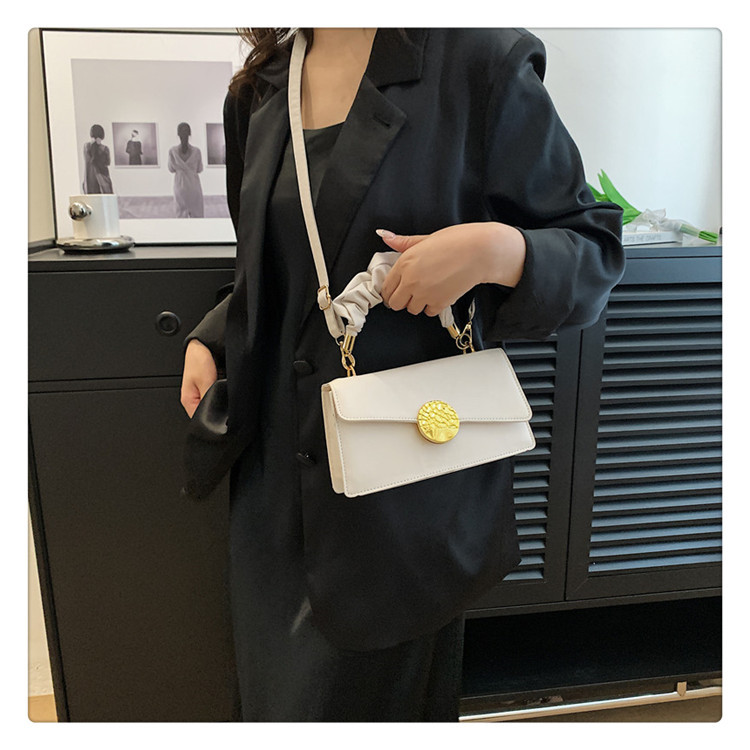 262g Weight Magnetic Buckle Closure Type Single Shoulder Strap Strap Type Crossbody Bag Bags Type Casual, Holiday Occasion Pu Leather Material Solid Color Pattern All Seasons Season Women's Gender Streetwear Style Square Shape Medium Size Women's Medium Pu Leather Solid Color Streetwear Square Magnetic Buckle Crossbody Bag 5