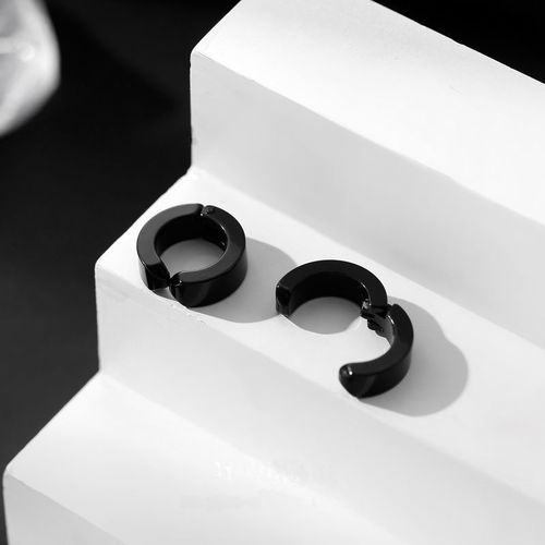 Titanium steel ear clips for men without pierced ears, simple and versatile, personalized accessories, high-end, non-fading, trendy for European and American women, cross-border accessories
