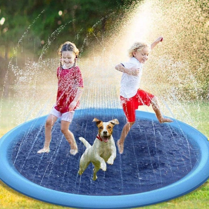 En stock suministro de PVC estera de pulverización de agua para mascotas antideslizante estera de pulverización de agua para mascotas juguetes de agua para mascotas estera de rociadores Fuente