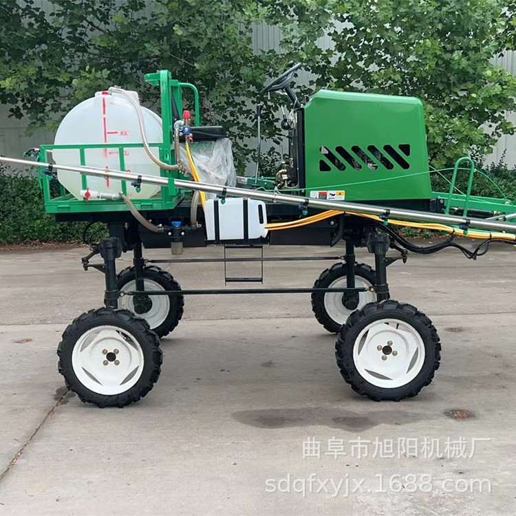 22马力柴油四驱打药车蔬菜小麦玉米喷杆式喷药机自走式高杆喷雾机