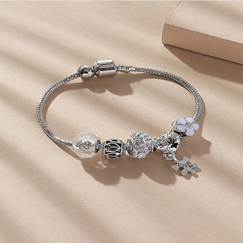 Panjia pulsera DIY cuentas explosivas transfronterizas de diamante bola goteo de aleación de letras en forma de corazón colgante pulsera de cobre