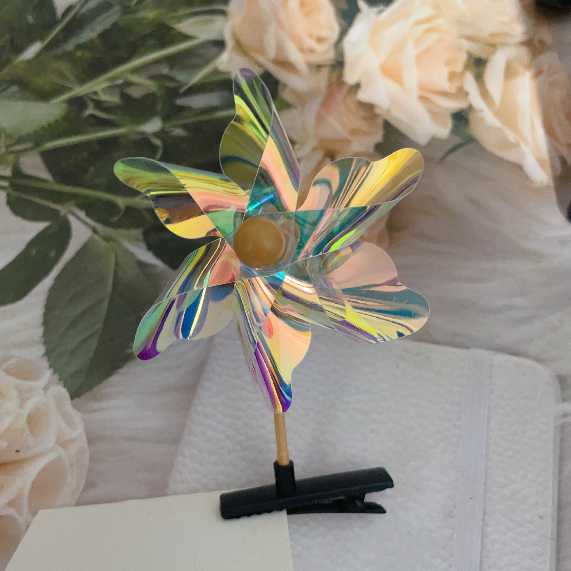 투명한 6 잎 풍차 머리핀