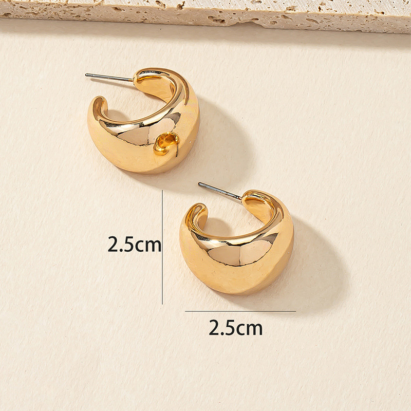 Simple Style C Shape Alloy Gold Plated Ear Studs