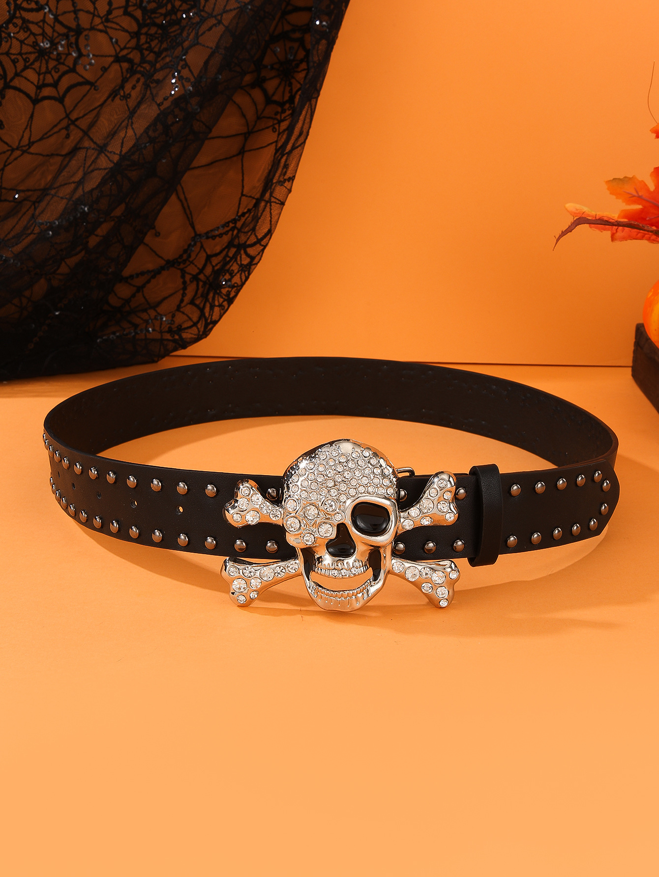 168g Weight Rhinestones Inlay Material Belt Classification 1 Piece Quantity Party, Street Occasion Alloy Material Halloween Festival Skull Pattern Unisex Gender Inlay Design Punk Style Rose Red, Blue, Black Color Punk Skull Alloy Inlay Rhinestones Unisex Leather Belts 4