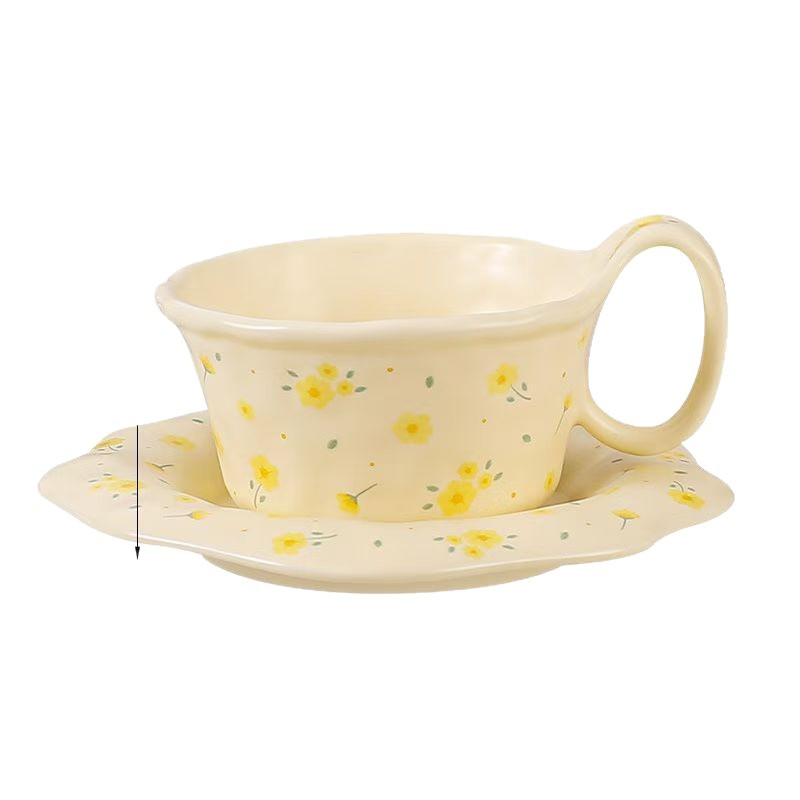Creativo de alto valor de la cara Xiaozuihua taza de cerámica combinación de plato taza de marca para chicas taza de café de la tarde taza de té transfronteriza