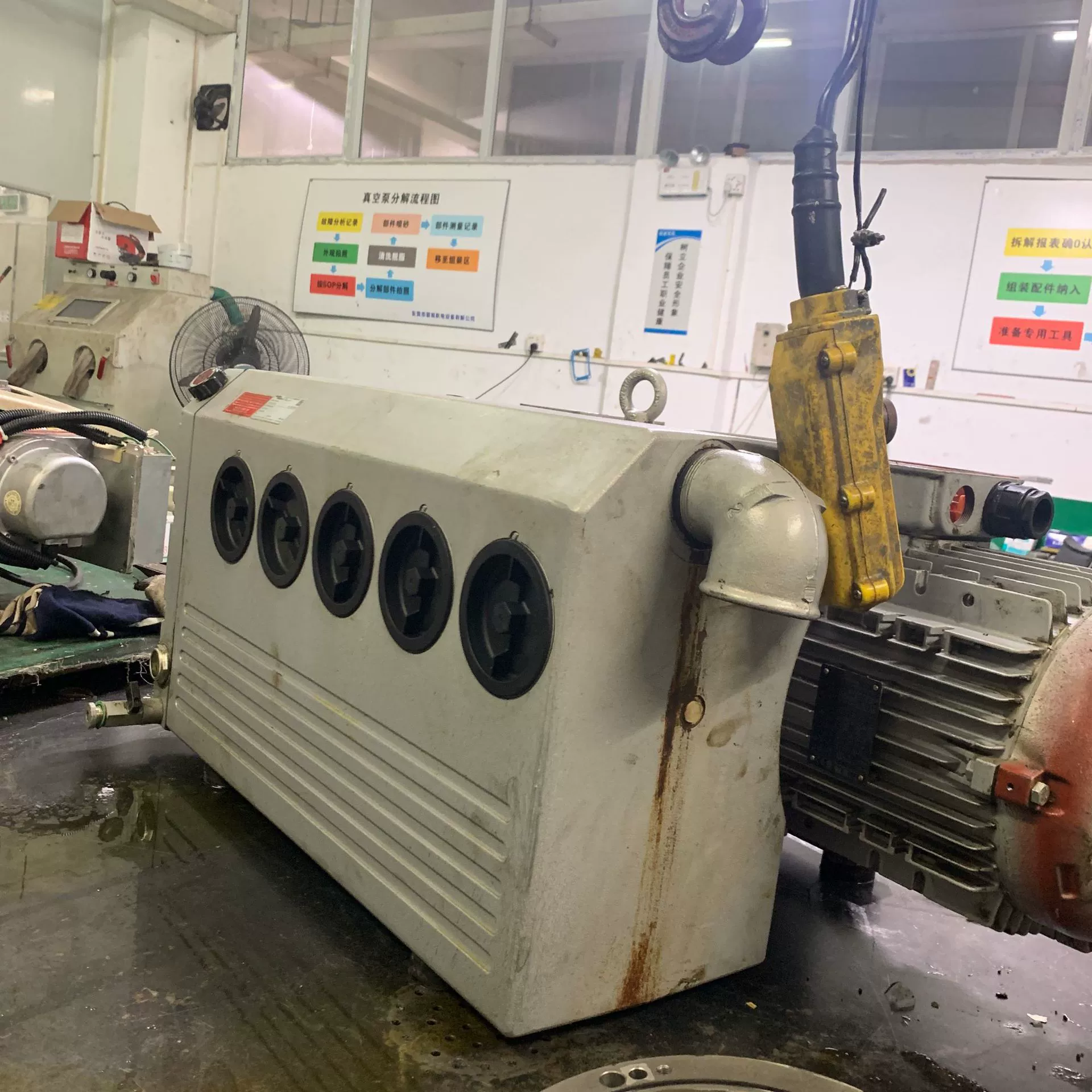 Специализировался на вакуумном насосе Li Qile в Германии VC303 VC202 застревал вакуумный вихревой насос