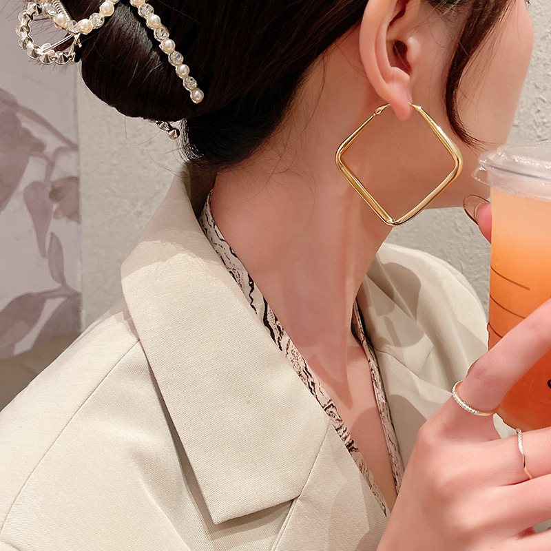 1 Pair Fashion Geometric Alloy Plating Rhinestones Women's Earrings display picture 6