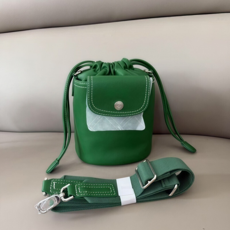 高品质新款设计抽绳水桶包女高级烧麦包百搭手提包休闲单肩斜挎包|undefined