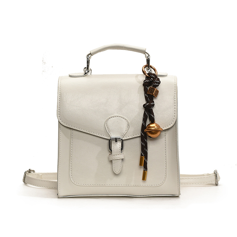 Colgante de cinturón blanco