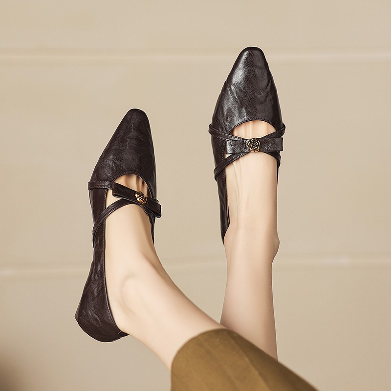 2026 primavera y verano nueva moda versátil puntiagudos zapatos Lefour zapatos de mujer superficial zapatos de trabajo de suela suave