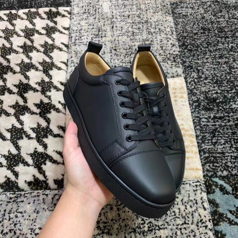 Leather shoes black