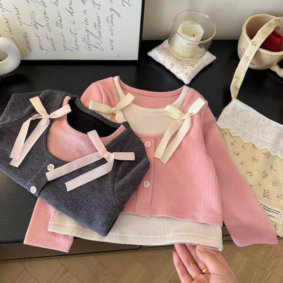 Girls' Sweet Fake Two-piece T-shirt Top 2025 Spring New Children's Fashionable Stylish Long-sleeved Base Shirt Children's Wear