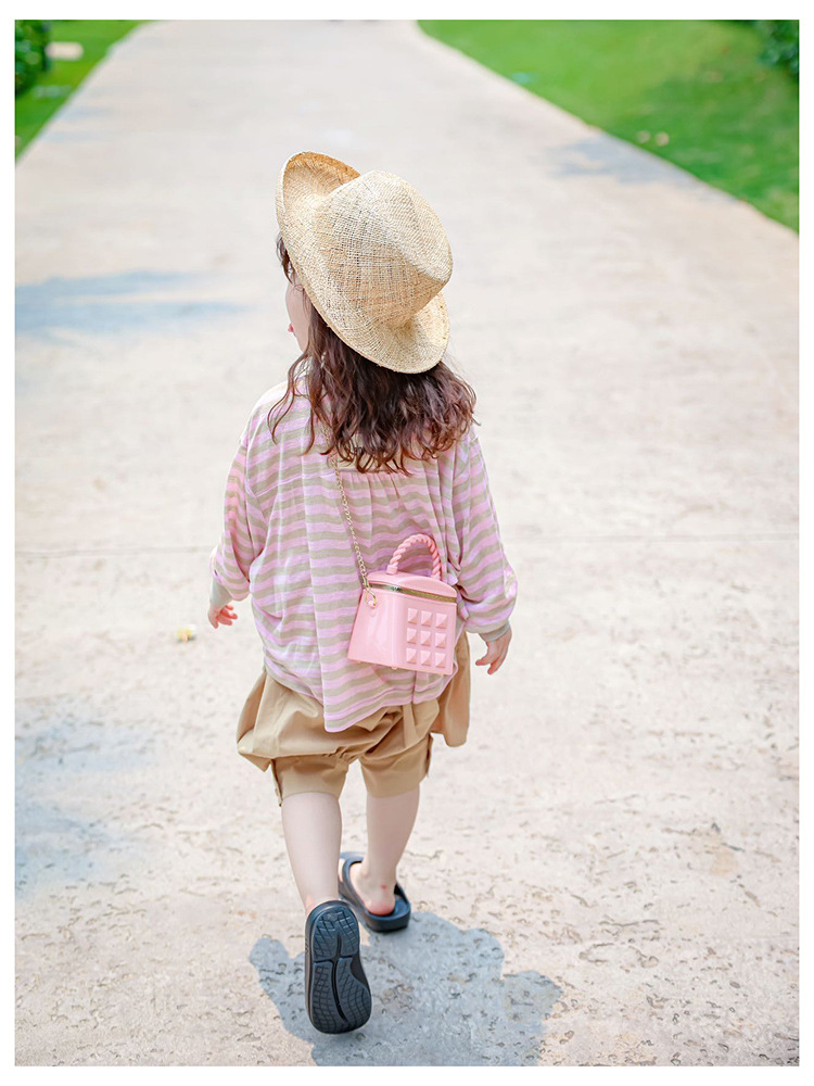 Women's Mini Summer Silica Gel Square Cute Square Zipper Shoulder Bag display picture 1