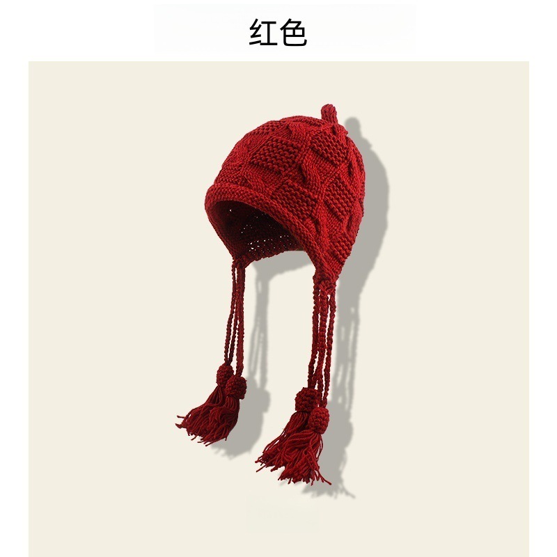 2025新款时尚贴布流苏红色毛线帽子女士秋冬季保暖手工辫子针织帽|undefined