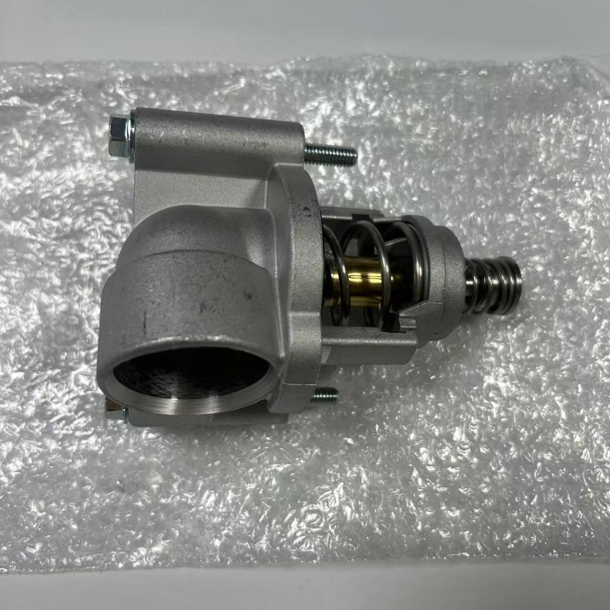 12741009 Engine Coolant Thermostat Housing 12678780 Is Suitable for Chevrolet Buick Gmc