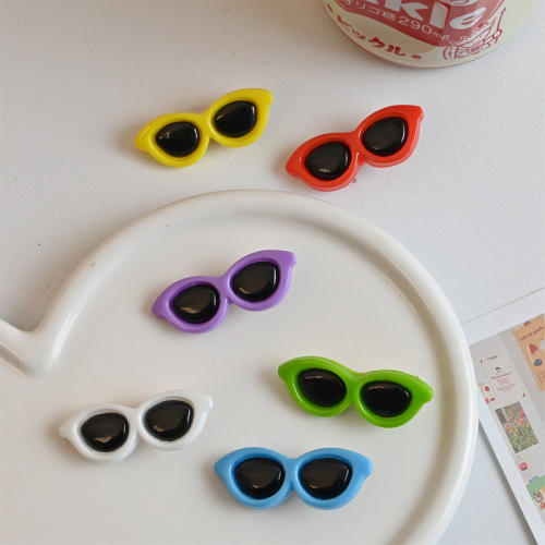 Cartoon sunglasses hair clip, cute and cute bangs clip, funny selfie side clip, broken hair clip, versatile hair clip for Japanese and Korean women