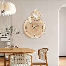 奶油风客厅可爱猫咪挂墙挂钟餐厅钟表免打孔2025新款创意静音时钟