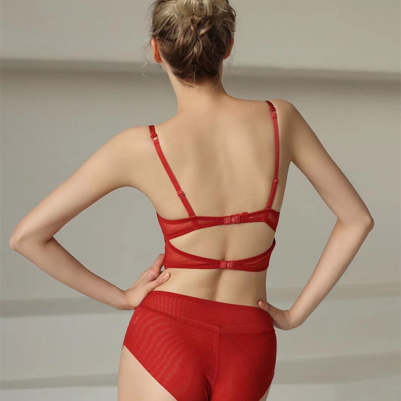 法式性感內衣女小胸顯大聚攏內衣防下垂調整型美背蕾絲文胸套裝