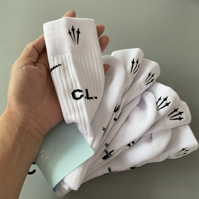 New Suwan Naike Basketball Sports Socks for Men and Women, Couple Running Towel Bottom Mid-High Elite Training Socks