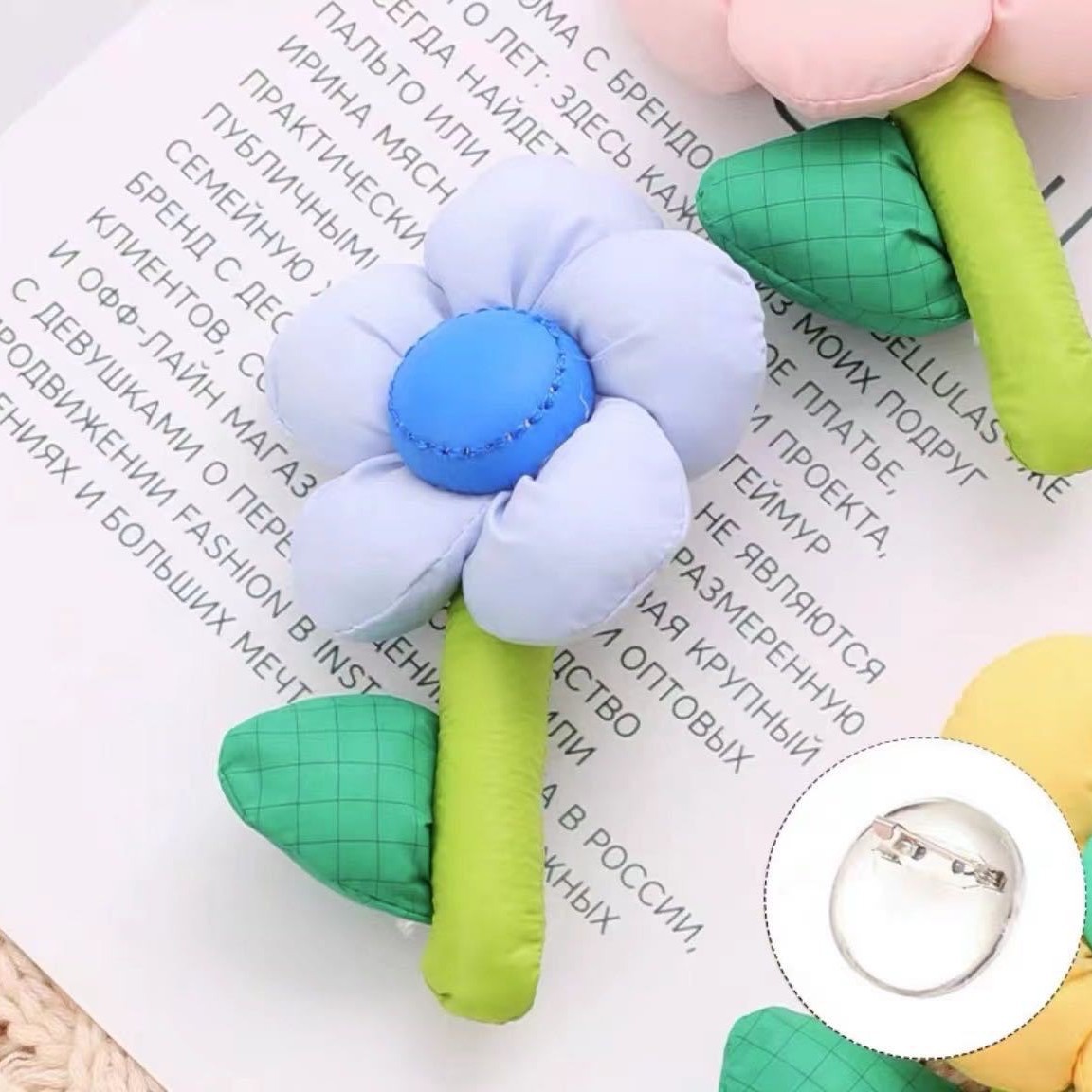 Small flower accessories blue