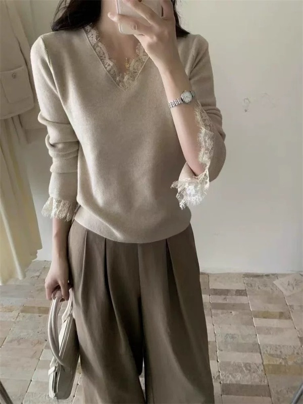 韩系气质温柔蕾丝拼接针织打底衫女早秋冬v领高级感内搭长袖上衣|undefined