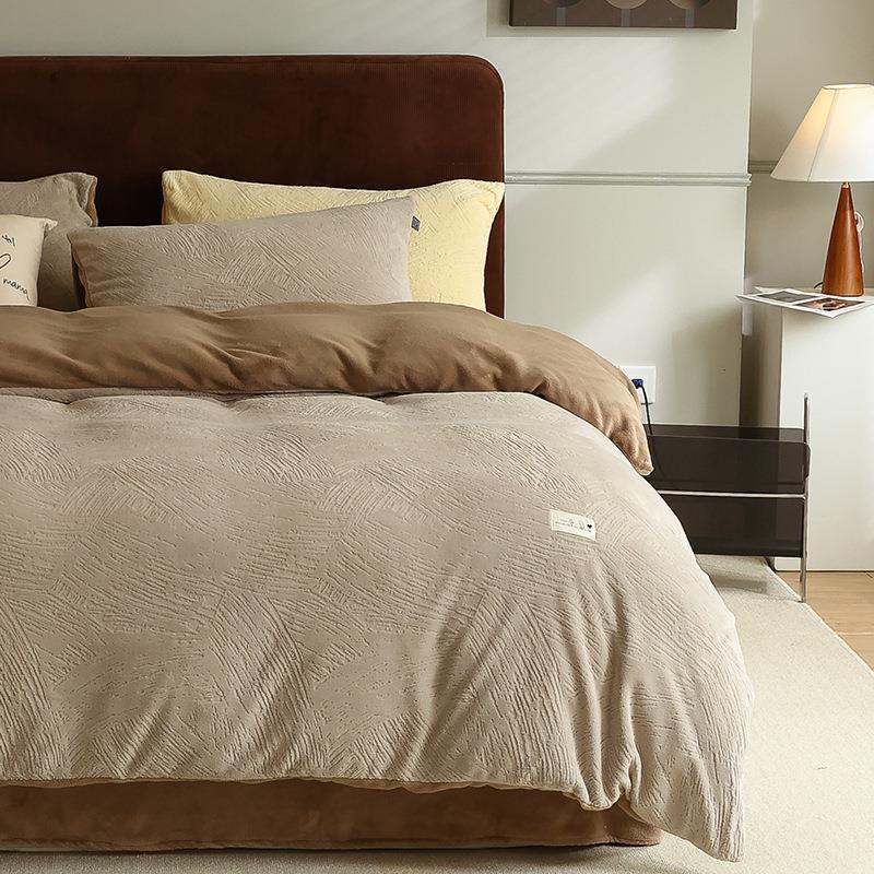 살구색 쌀 + 코코아 다크 브라운 (작은 빨간 승마 책 폭발)