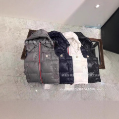 冬用モンジャカラフルストライプベスト綿入りジャケット男女兼用フード付き厚手保温ジャケットカップル向けトレンドバッジ付き
