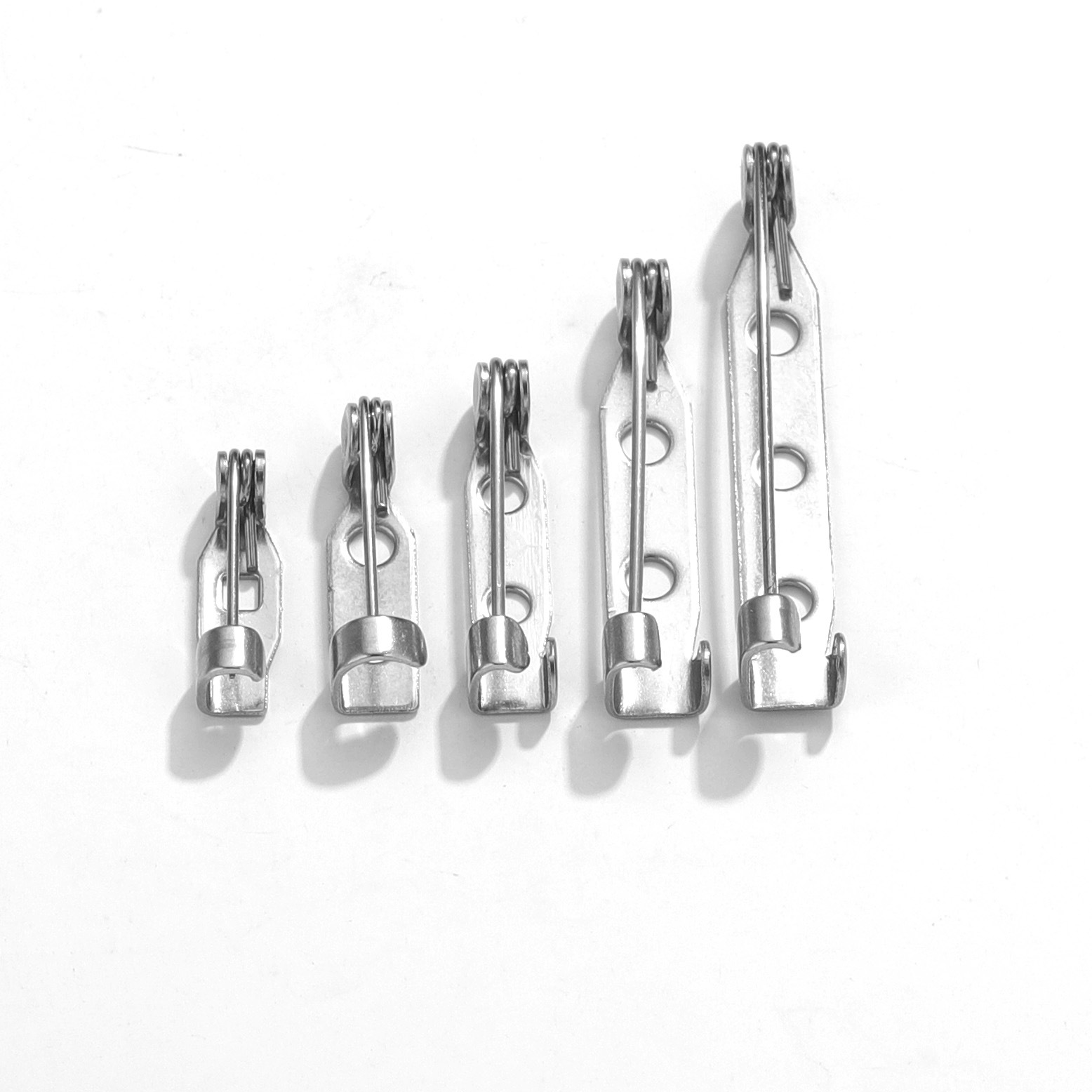 Broche de acero inoxidable con cerradura de seguridad impermeable hebilla de seguridad de acero de titanio pin hecho a mano accesorios de joyería DIY