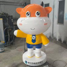 玻璃钢卡通小牛雕塑店铺园林动物商业街公仔雕塑美陈摆件