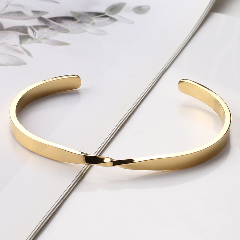25g Weight Bangle Classification 304 Stainless Steel, Titanium Steel Chain Material Daily Occasion 304 Stainless Steel Material Color Block Pattern All Seasons Season Women's Gender Mixed Metal, Plating Design Streetwear Style Streetwear Color Block 304 Stainless Steel Bangle In Bulk 3