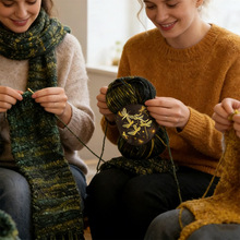 �羳Iridescent Shimmer Yarn ����W�⼆���m����hᘾ���ë��