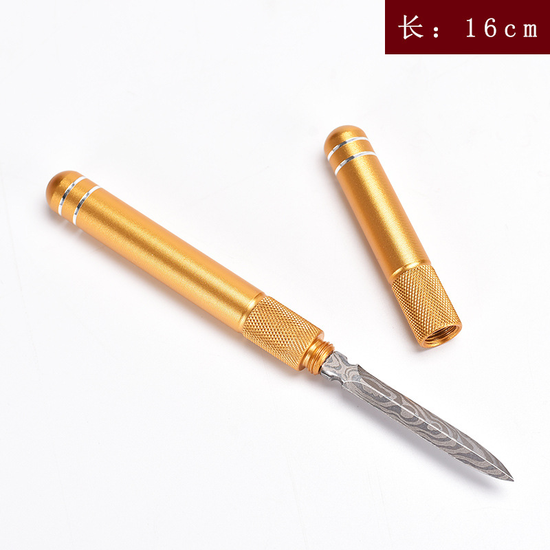 Cuchillo de té de aluminio dorado.