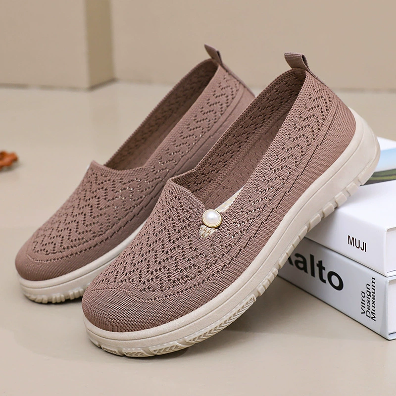 Обувь женская летняя дышащая мама обувь мягкая подошва повседневная одиночная обувь среднего и пожилого возраста удобная легкая и универсальная рабочая обувь