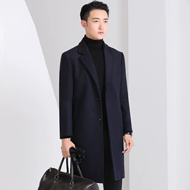 男式夹克;男式T恤;男式休闲裤