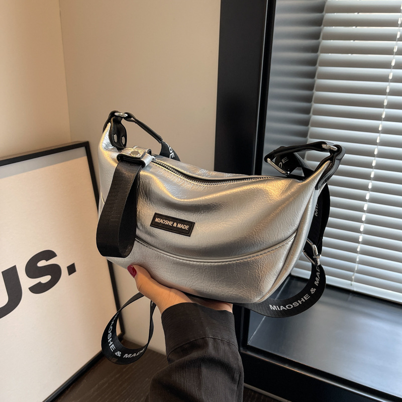 今年の人気のショルダーバッグ 2025 新しいレディースハンドバッグファッショナブルで多用途なインクロスボディ餃子バッグ|undefined
