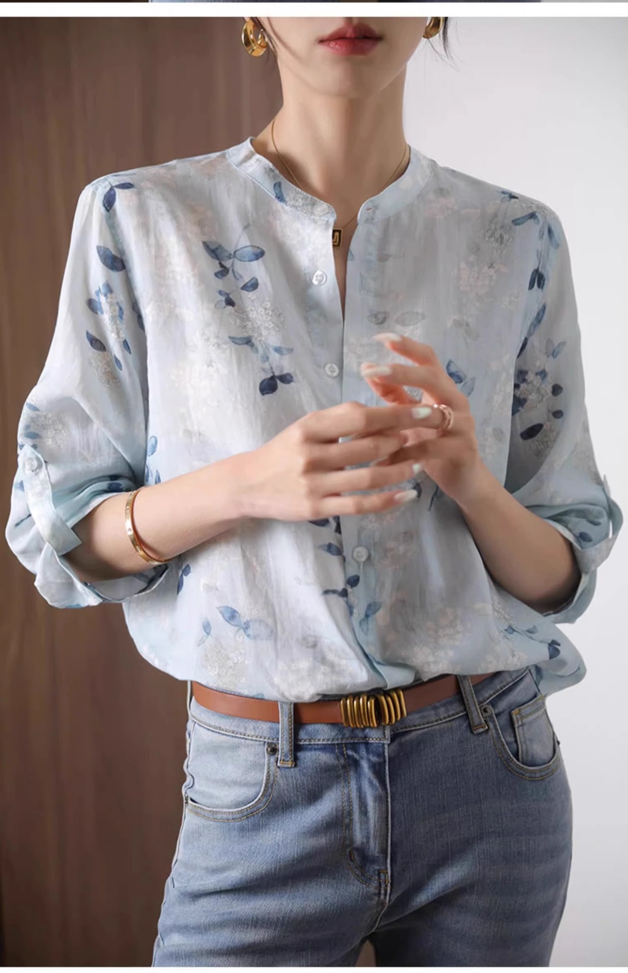 Áo sơ mi cotton in họa tiết tay lỡ nữ kiểu Chanel tôn dáng — Màu xanh da trời chi tiết 9