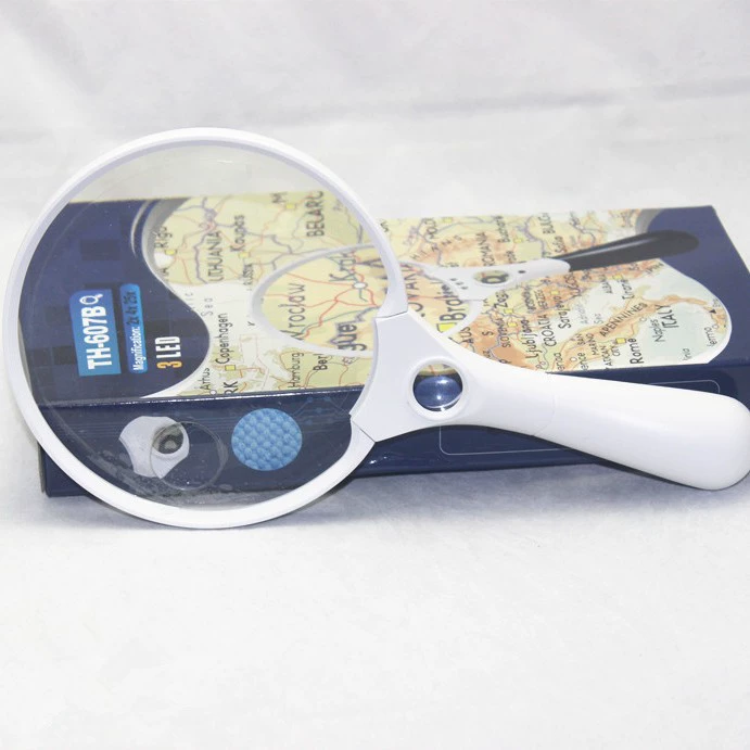 Портативное увеличительное стекло для чтения газет для чтения пожилых людей Светодиодное увеличительное стекло с подсветкой TH607B