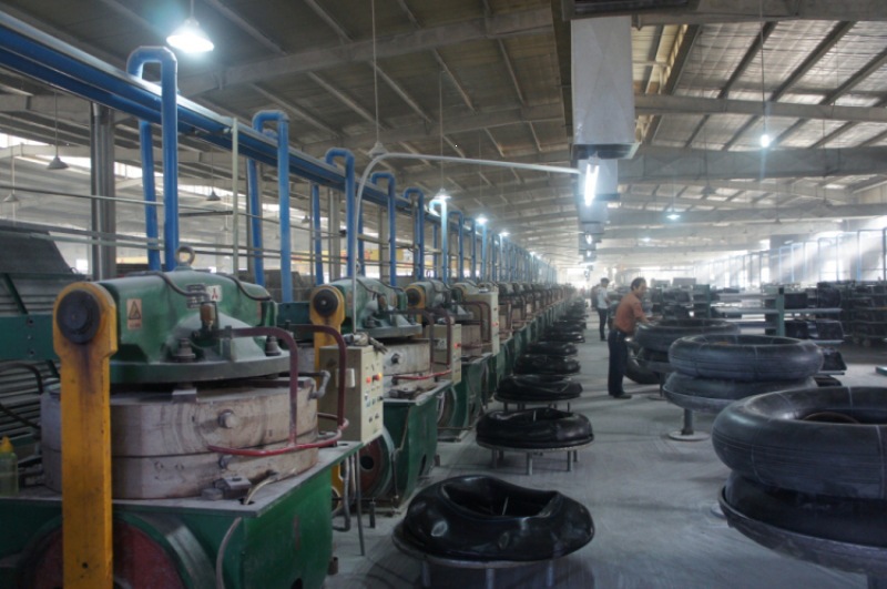 Factory direct sales R thickened butyl inner tube for cars, trucks, vans, and construction vehicles, Chaoyang tire with steel wire outer tire