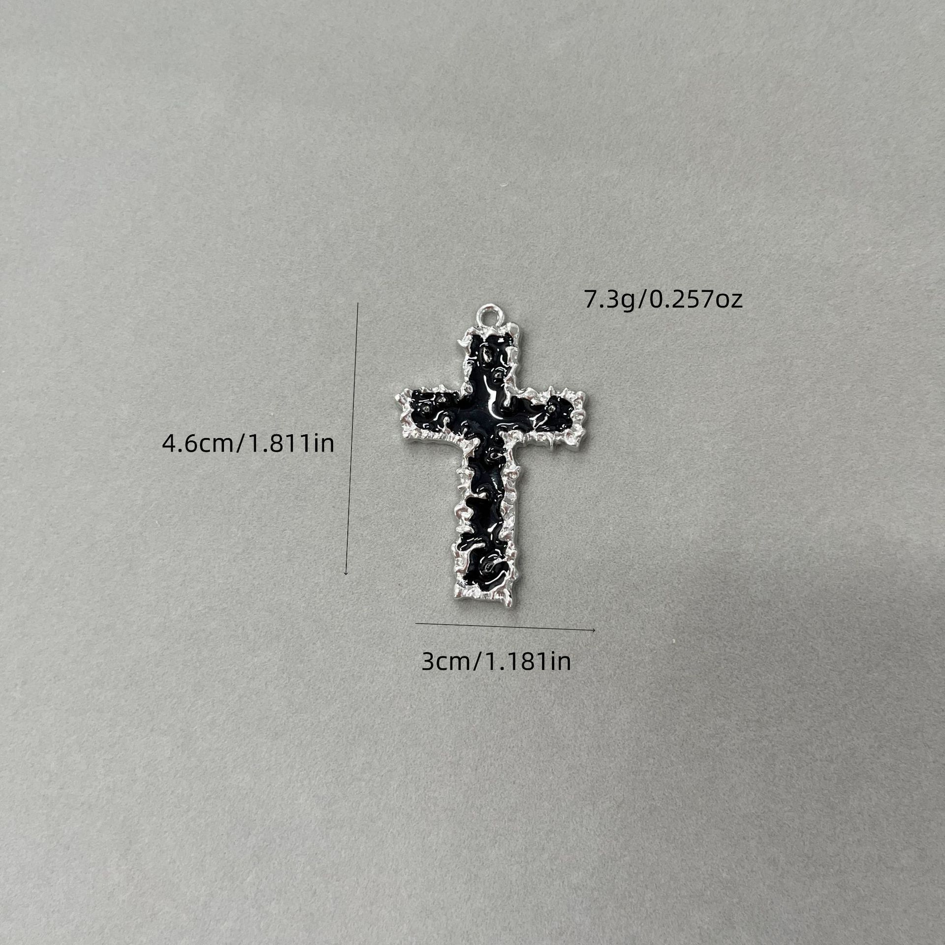 Accesorios de joyería de aleación de bricolaje Colgante de cruz de plata retro Pulsera Collar Pendientes Decoración de ropa Colgante
