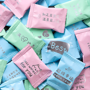 �����־�W�tС�Aɪ���W�����}��ζ����ɳ��|׷��С��ʳ