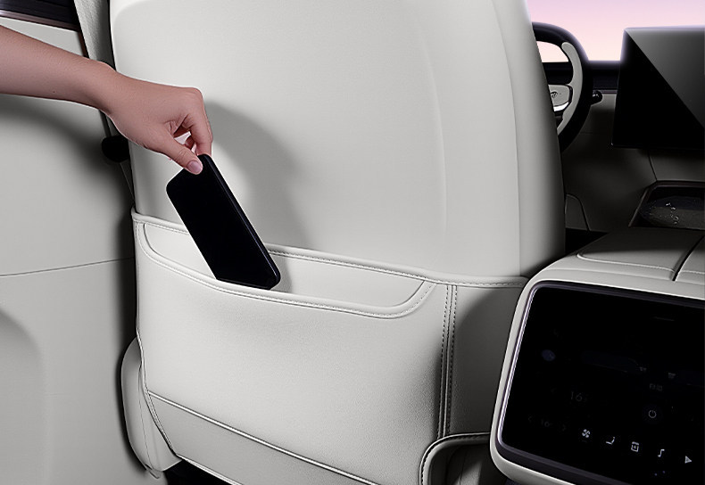 Suitable for Lynk & Co 07GT seat anti-kick pads, rear seat back protection, car interior modification accessories and supplies